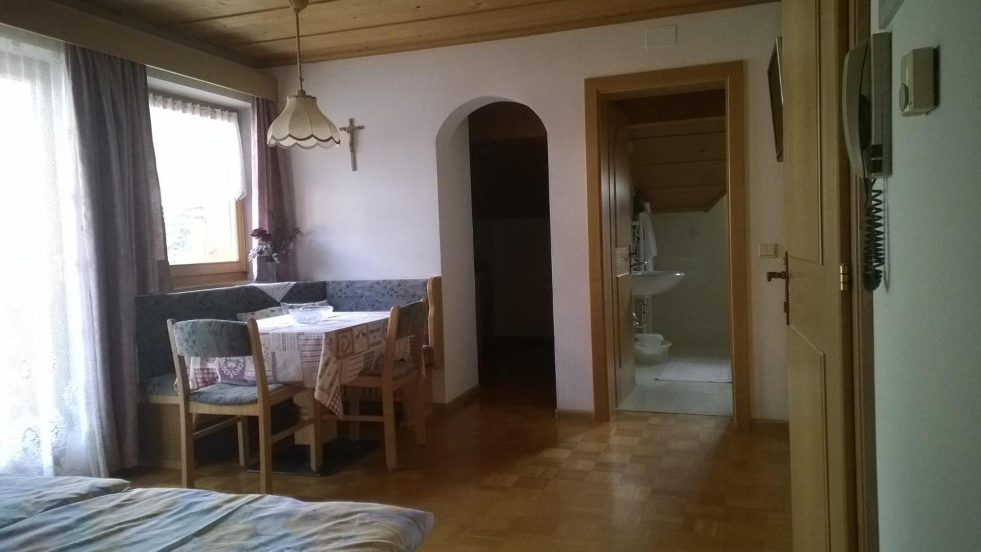 Residence Ploner San Cassiano  Bagian luar foto