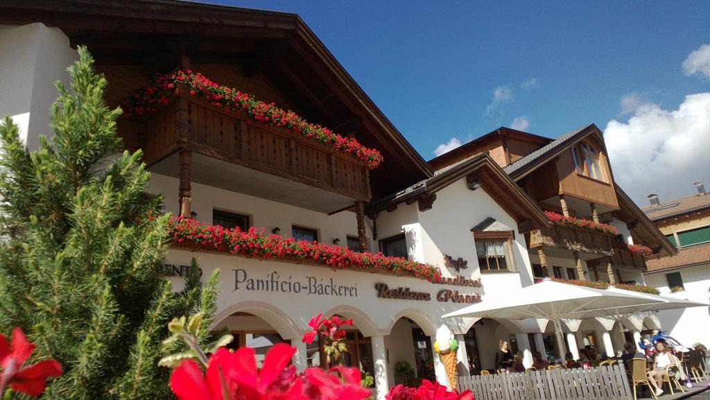 Residence Ploner San Cassiano  Bagian luar foto