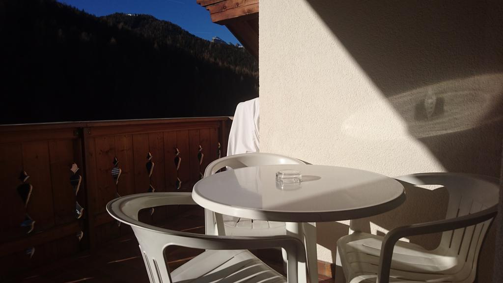 Residence Ploner San Cassiano  Bagian luar foto