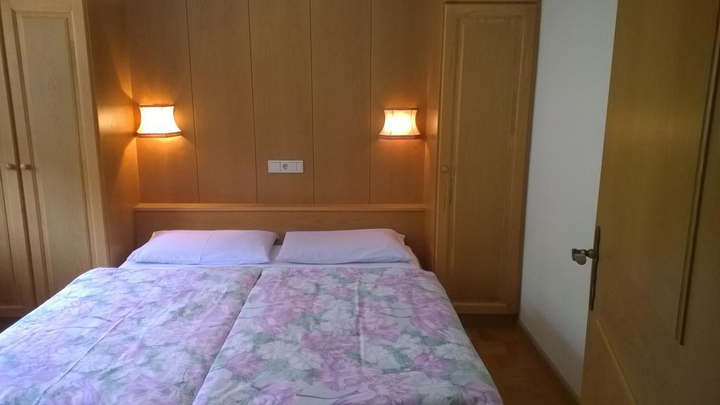 Residence Ploner San Cassiano  Ruang foto